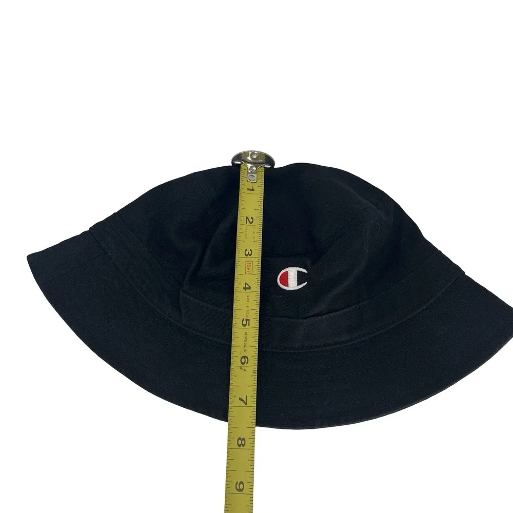 Champion black bucket